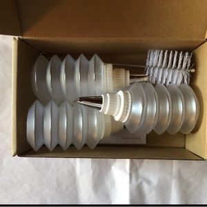 Pampered Chef Decorator Bottle Set